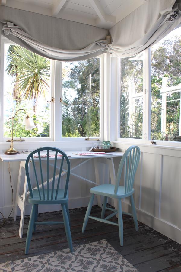 Browns Boutique Bed And Breakfast Whanganui Exterior photo